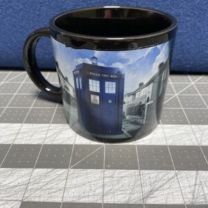 BBC Dr Who Disappearing Tardis Coffee Tea Mug Cup Unemployed Philosophers Guild